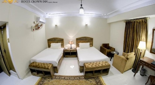 Hotel Crown Inn image 37